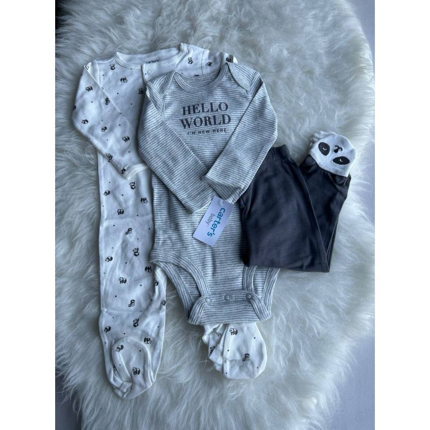 Conjunto: 1 Macacão; 1 Body de Manga Longa; 1 Calça;