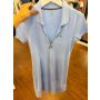 Vestido com gola polo