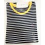 camiseta gola U manga curta
