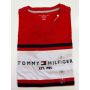 Camiseta Regular Fit Gola U com bordado