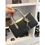 BOLSA ARDEN DE MÃO COM ALÇA EXTRA