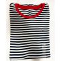 camiseta gola U manga curta