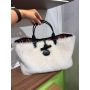 BOLSA DE MÃO GRANDE
